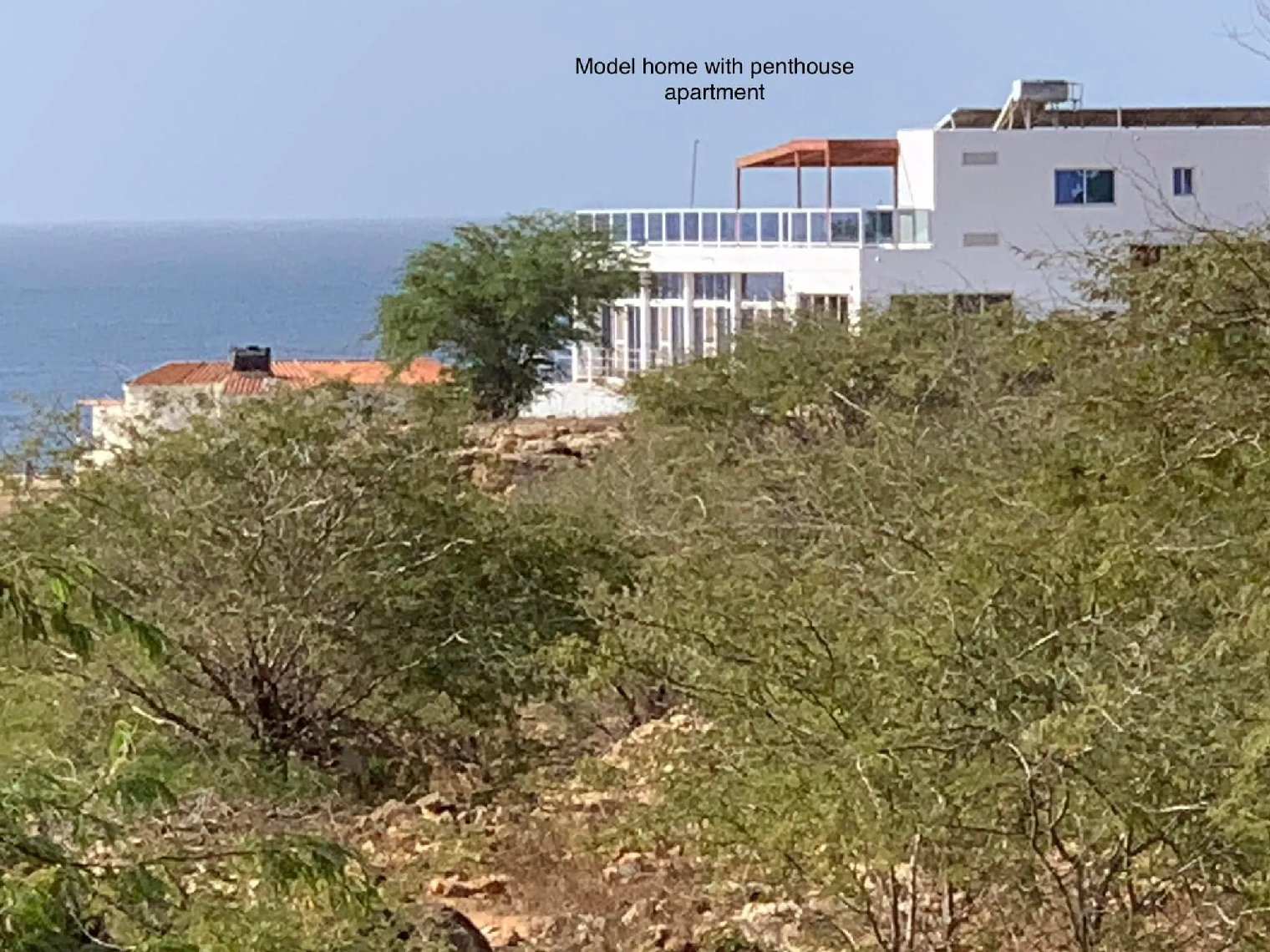 Villa de luxo com 3 quartos e cobertura de 1 quarto à venda em Ponta Preta Maio, Cabo Verde