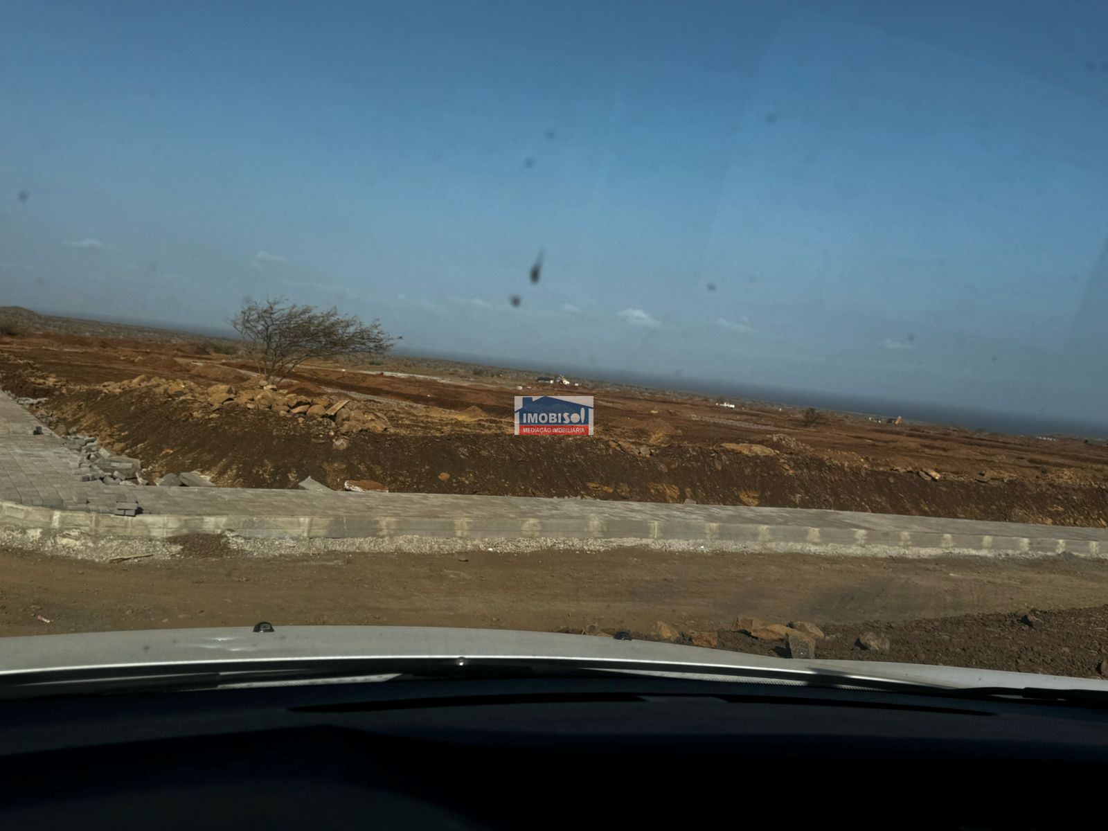 Terreno à venda na Praia, Santiago